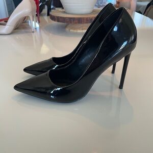 Steve Madden Vala Pumps